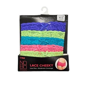 🚨NWT No Boundaries Lace Cheeky Panties